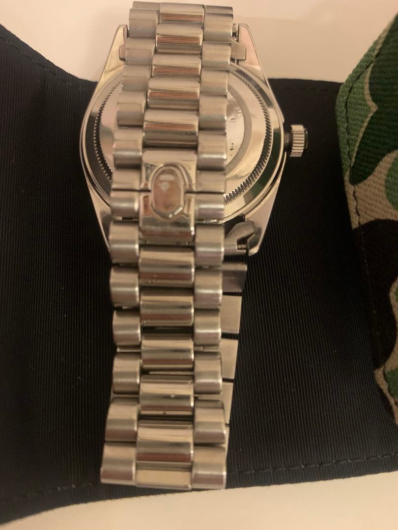 ciscodesu1さま ＢＡＰＥＸ　ラインストーン　腕時計