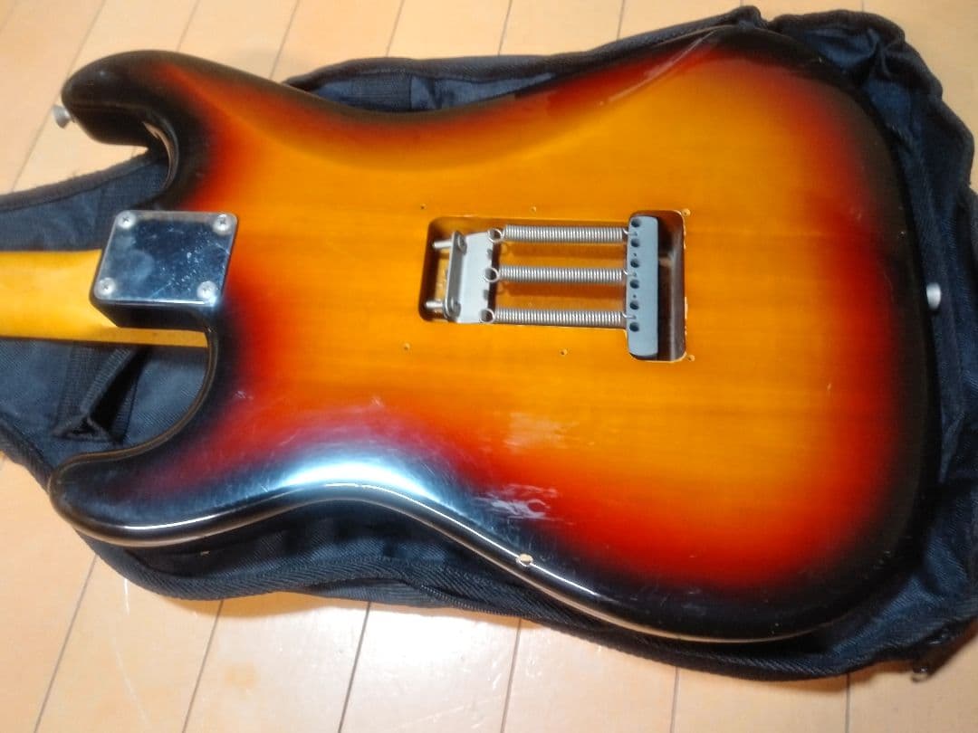 フェンダージャパン　Fender　japan　ストラトキャスター