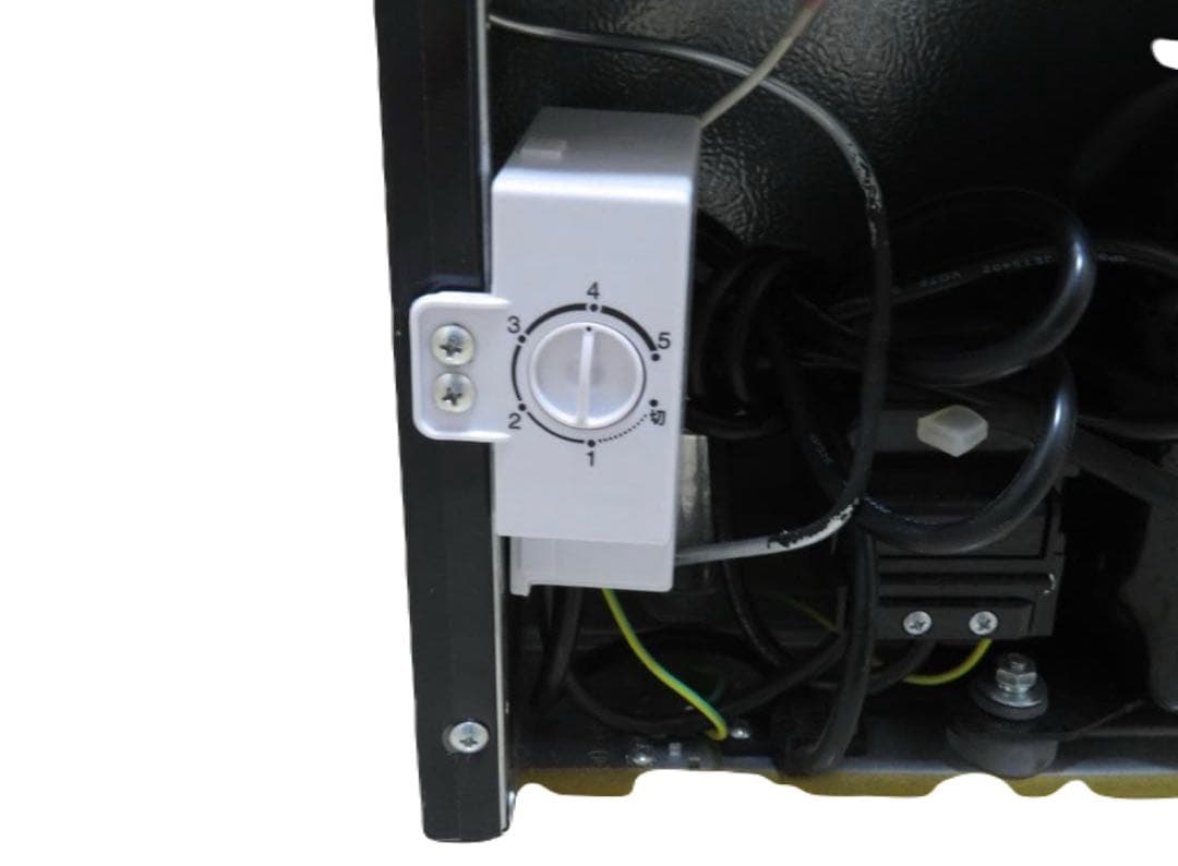 アイリスオーヤマ 冷凍庫 60L ブラック IUSD-6B-B 前開き式 直冷式