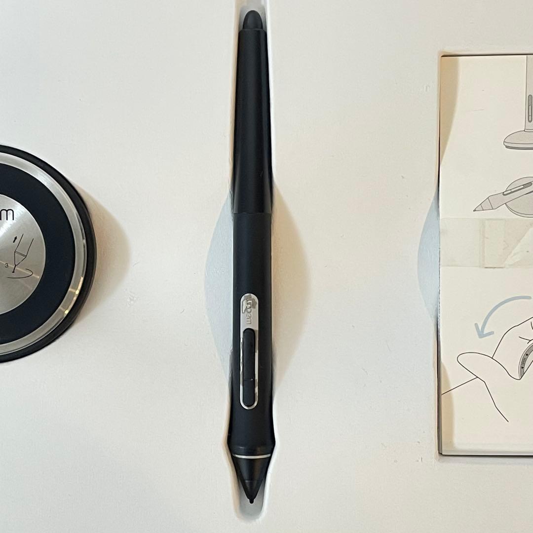 Wacom プロフェッショナルペンタブレットIntuos Pro Lサイズ