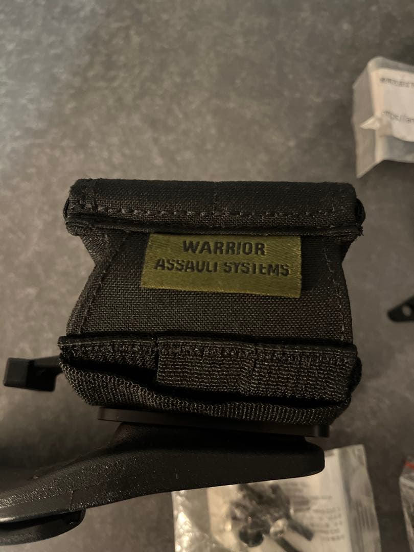 BLACKHAWK WARRIOR 左