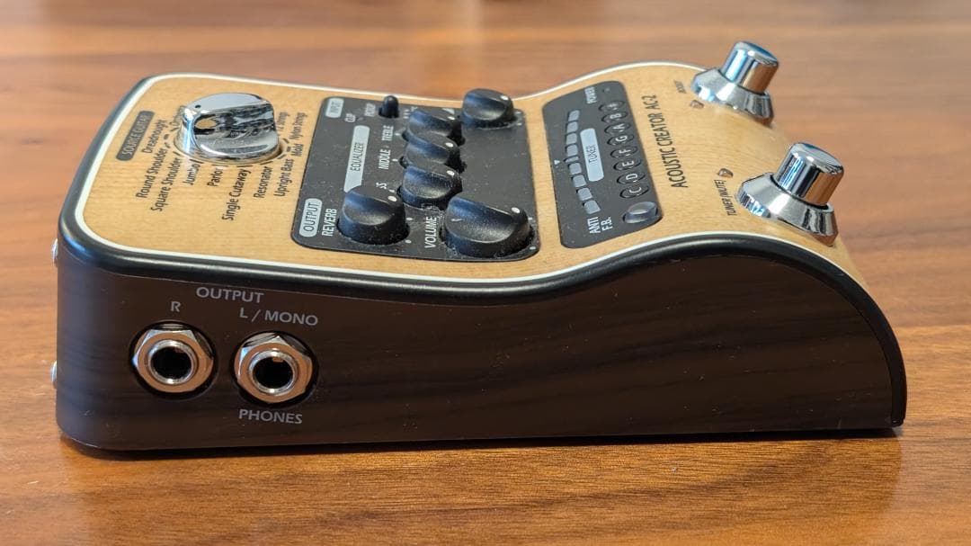 ZOOM AC-2 アコースティックギター用プリアンプ