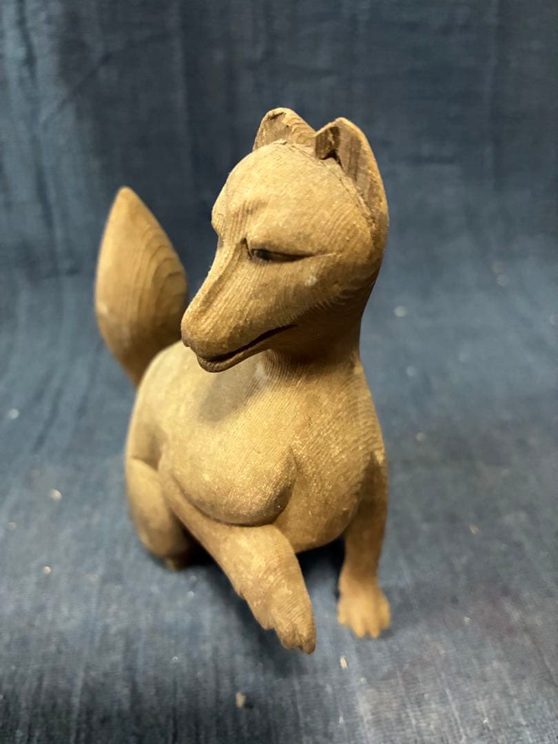 阿吽の狐一対　木彫りの狐　神棚に鎮座していた狐　江戸時代