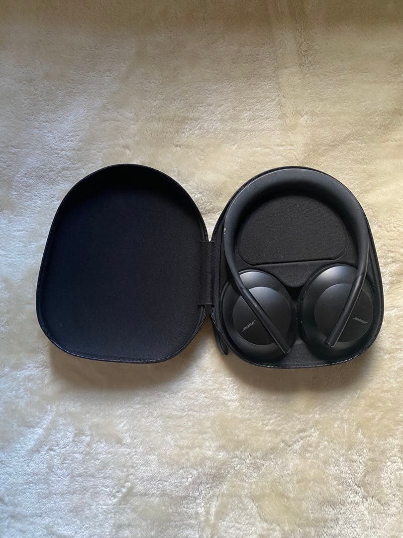 BOSE ノイズキャンセリングヘッドホン 700 ブラック