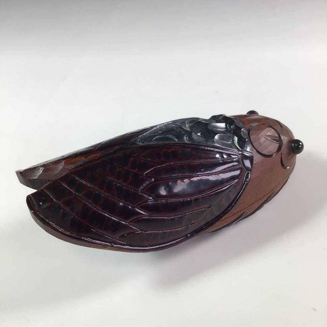 Ｒ６６１　香合　『海田雅孝作』『木彫』『蝉セミ香合』　共箱　茶道具　木工芸