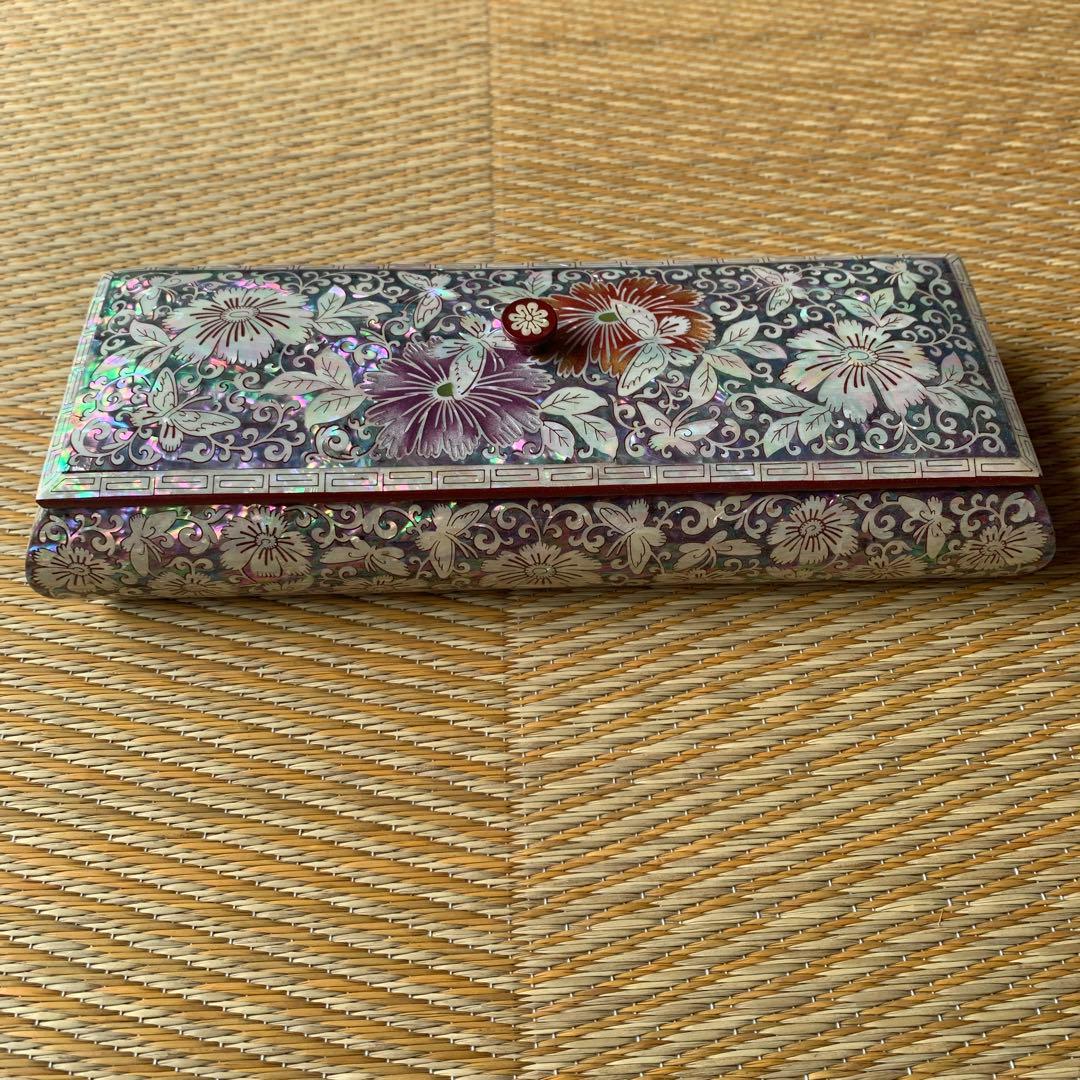 成官鎬印 韓国 螺鈿 蝶々 花 小物入れ 落款