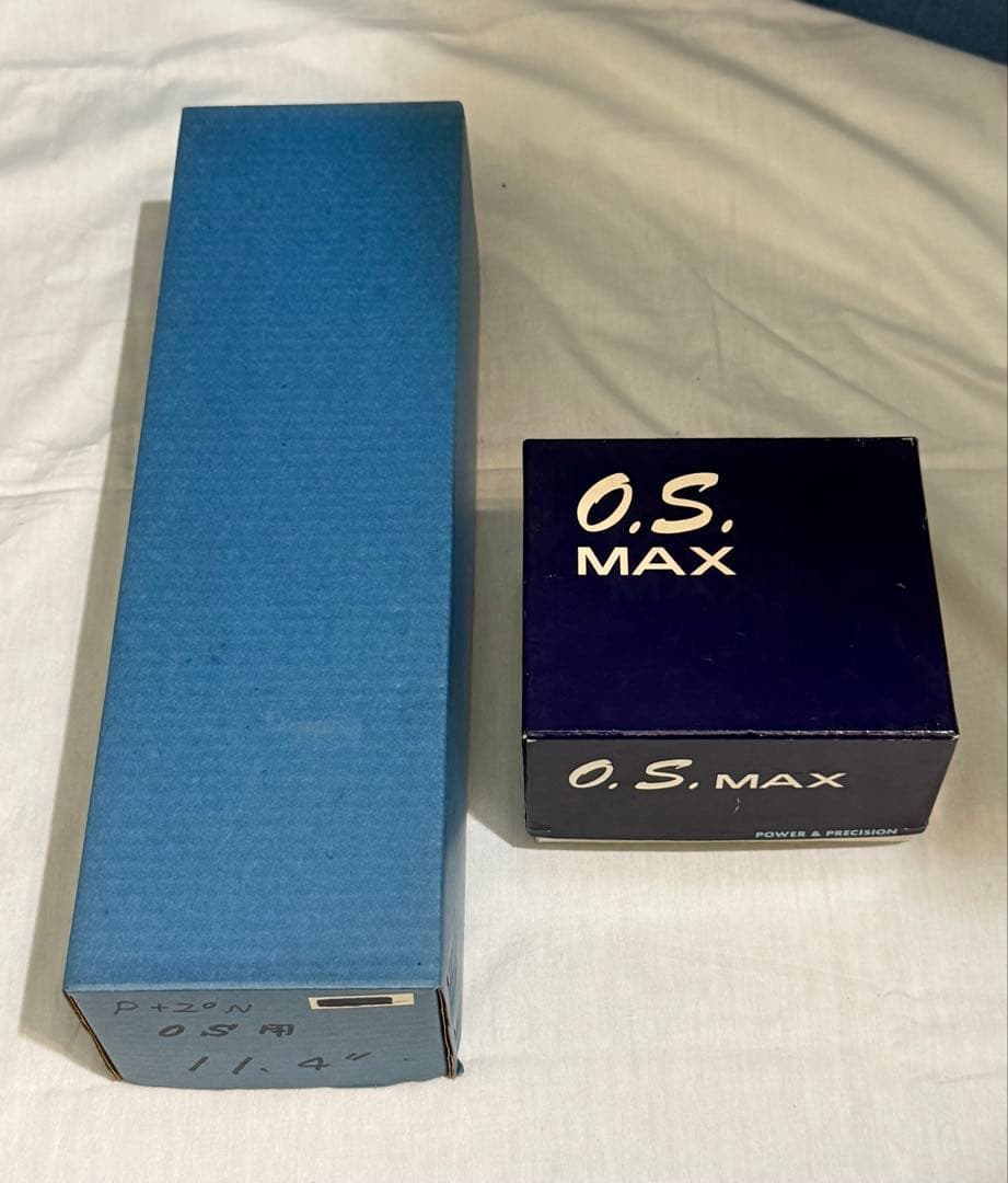 未使用★O.S. MAX61VPラジコン飛行機エンジン＆KATOプロペラセット