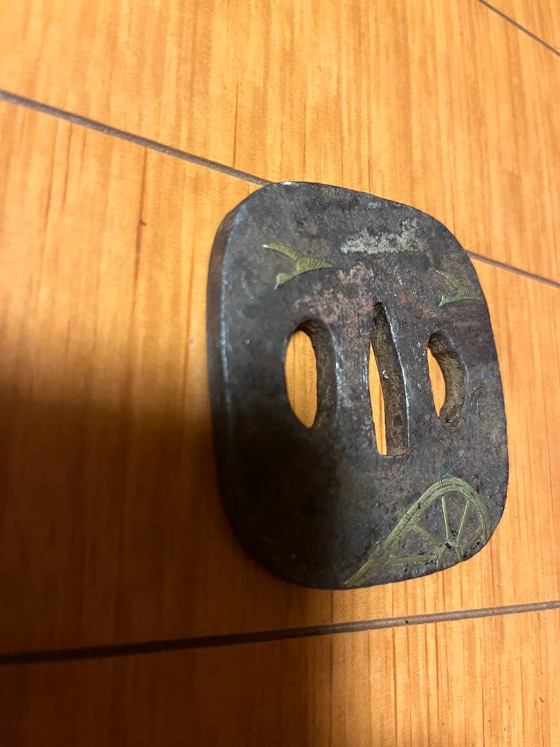 金属製 鍔 二羽の鳥 車輪デザイン