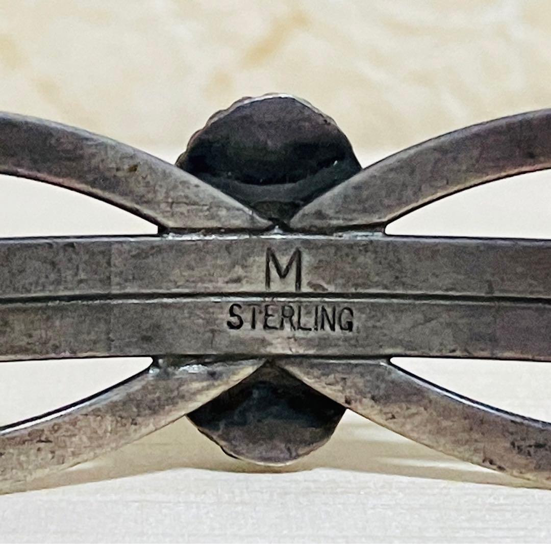 ナバホ族　シルバーバングル　ターコイズ　コーラル　インディアンジュエリー