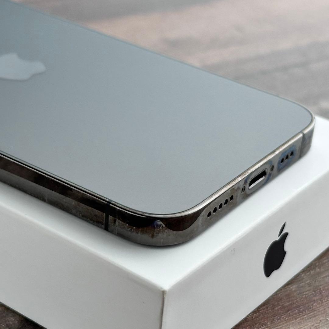 iPhone12Pro 本体 Graphite 128GB SIMフリー