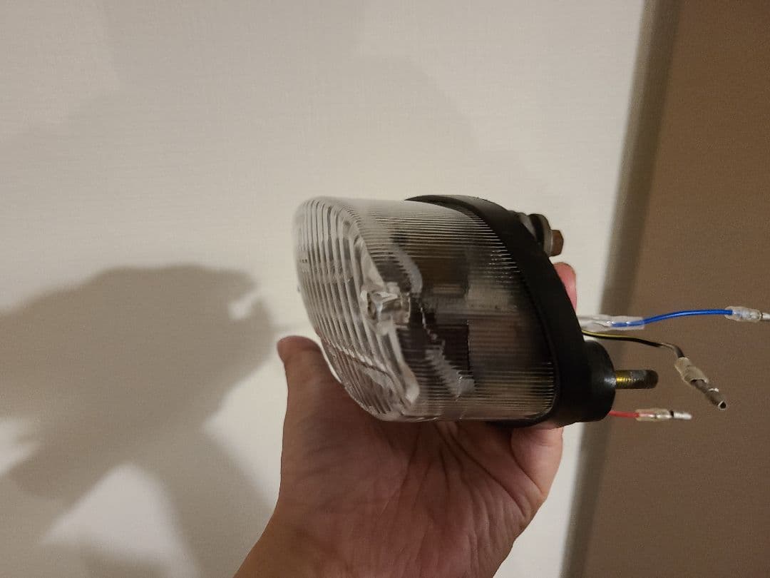 【値下げしました】バリオス 1 2型　LEDレインボーテール