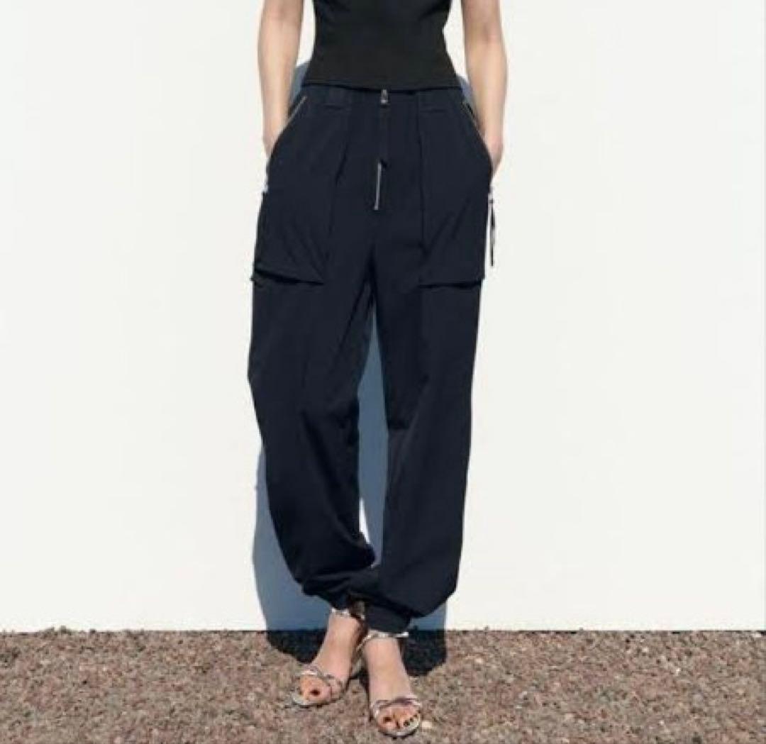 ZARAザラ　ジッパーナイロンカーゴパンツ XL 大きいサイズ