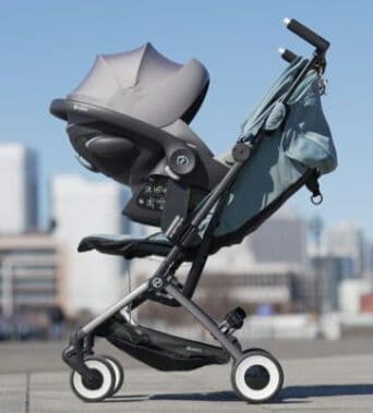 （値下げ）Cybex ベビーシート クラウドG i-size アタッチメント付