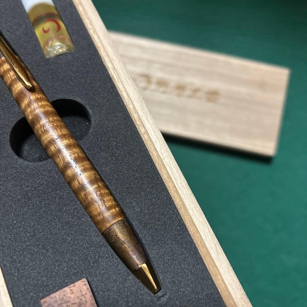 野原工芸 斑紋孔雀色 ハワイアンコアカーリー シャーペン