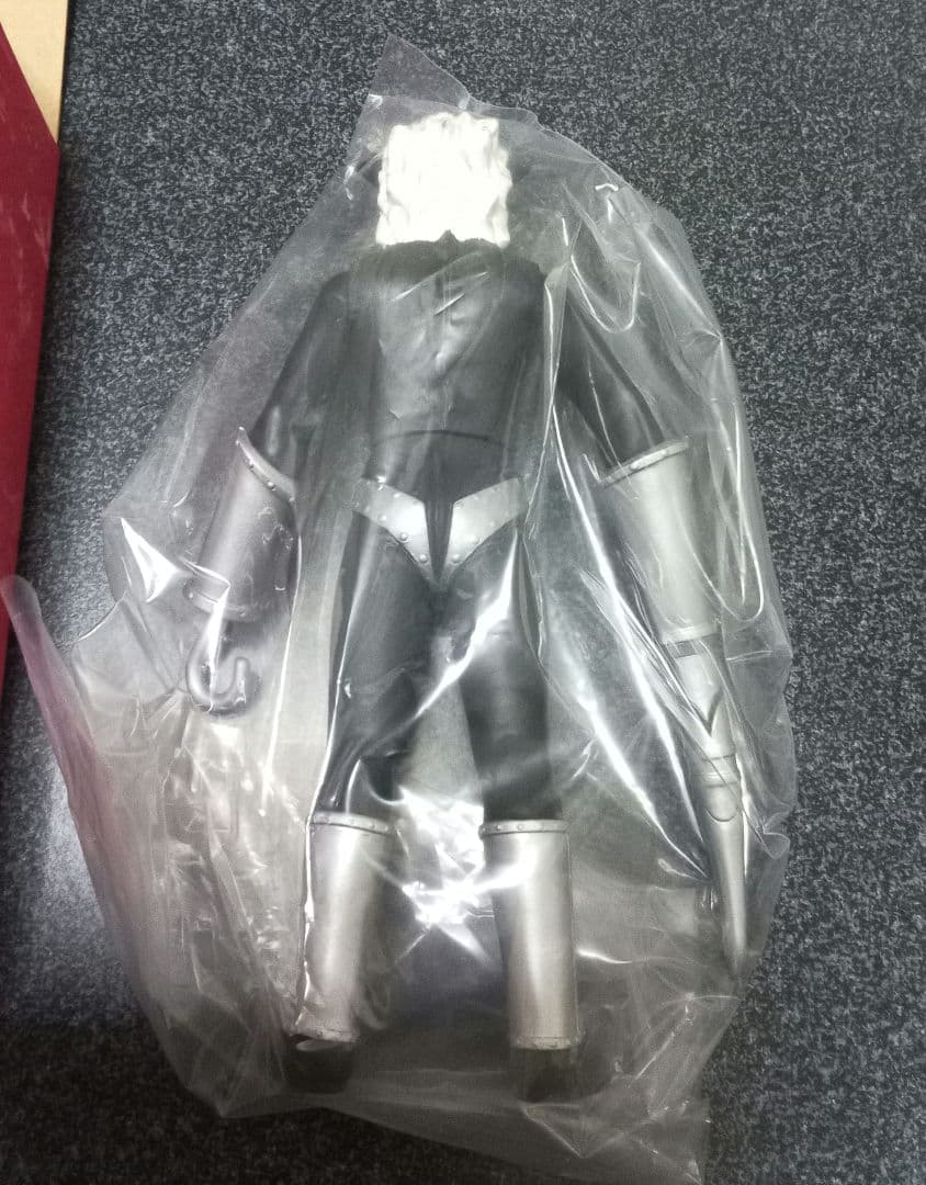 バンダイ　ソフビ　マグマ星人ブラザーレッド　2006ハイパーホビー限定