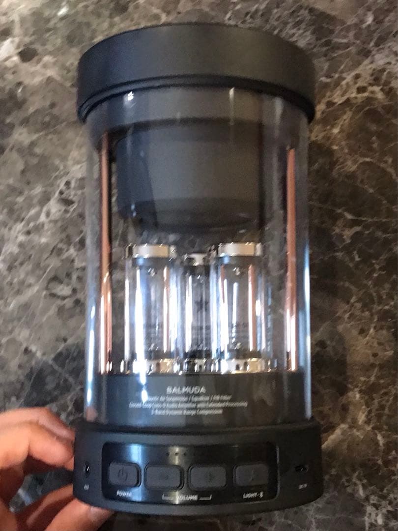 美品　バルミューダコードレススピーカー