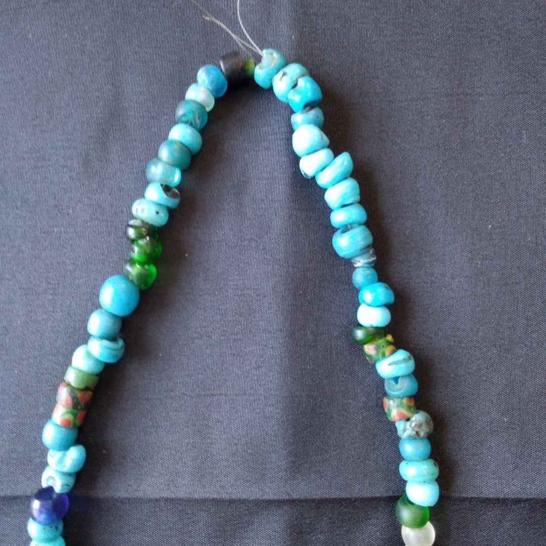 古代ガラスネックレス　ガラスネックレス　ネックレス　古代ガラス　NO 1