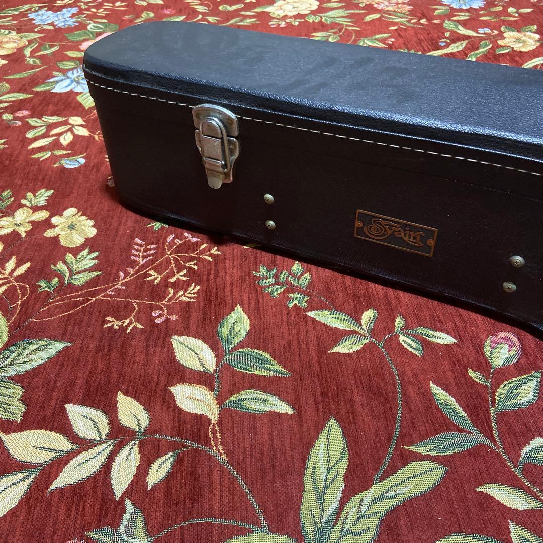 Sada yairiアコースティックギター