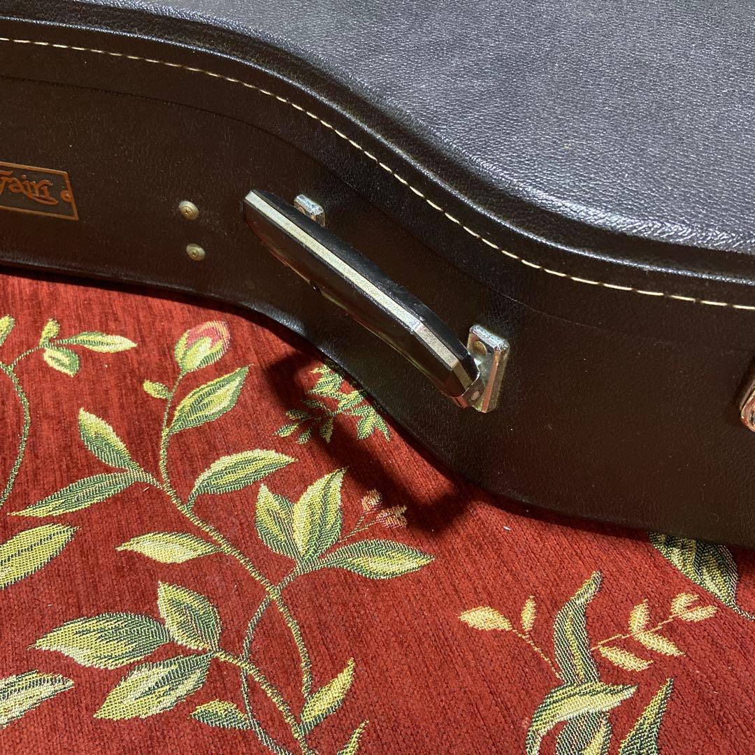 Sada yairiアコースティックギター