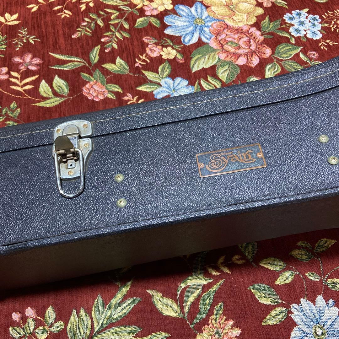 Sada yairiアコースティックギター