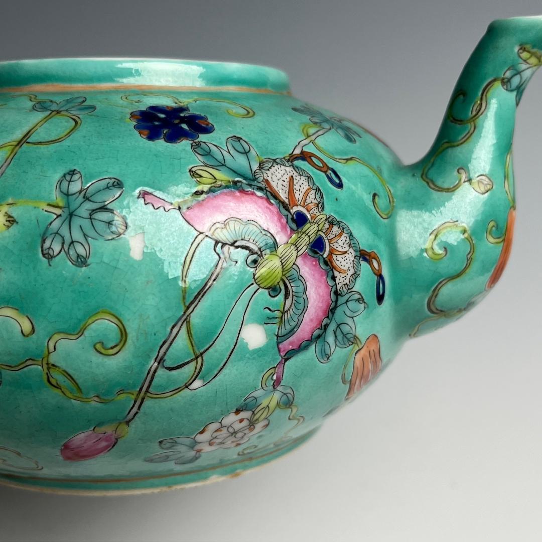 緑釉粉彩瓜果蝶紋水注 大清光緒年製 款 中国古玩 美術 唐物 A560