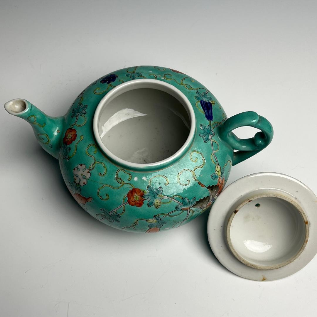 緑釉粉彩瓜果蝶紋水注 大清光緒年製 款 中国古玩 美術 唐物 A560