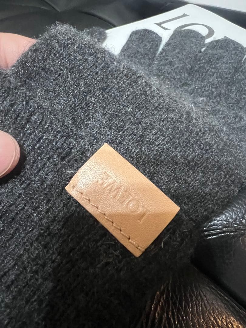 国内正規品　LOEWE ハンドウォーマー