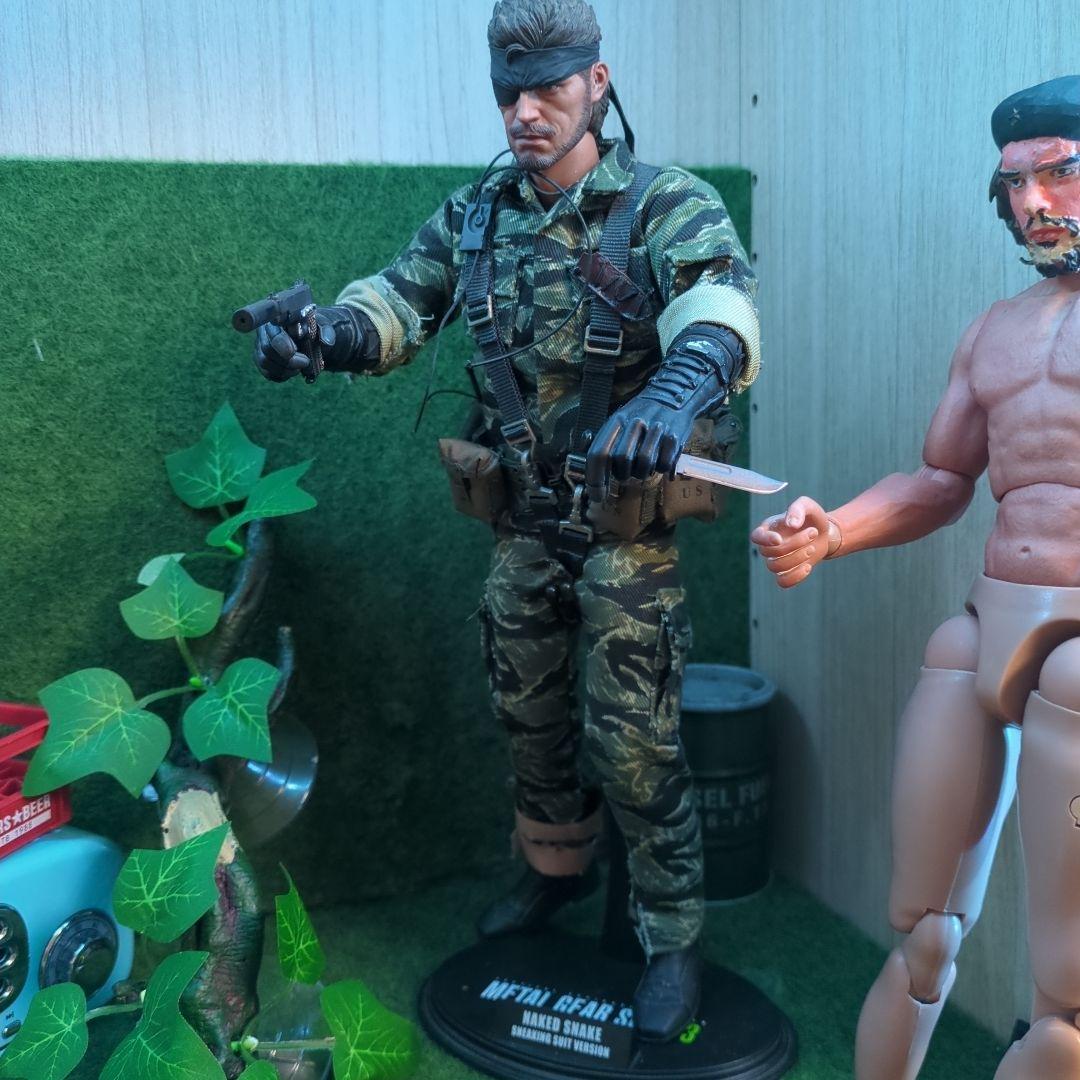 ユ*読様 hottoys 1/6 ネイキッドスネーク　カスタム品