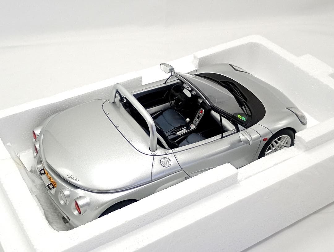 OTTO 1/18 ルノー スパイダー 1999 (シルバー)