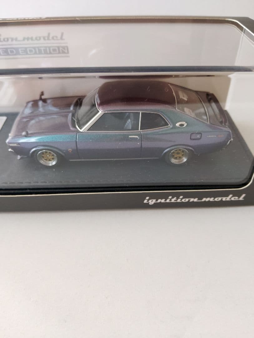 イグニッションモデル 　ブタケツローレル 　C130 メタリックパープル