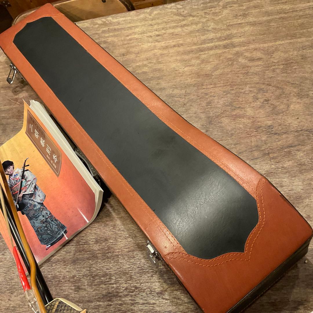 美品！二胡 敦煌 ニシキヘビ皮 蛇皮 ケース 教本セット上海民族楽器