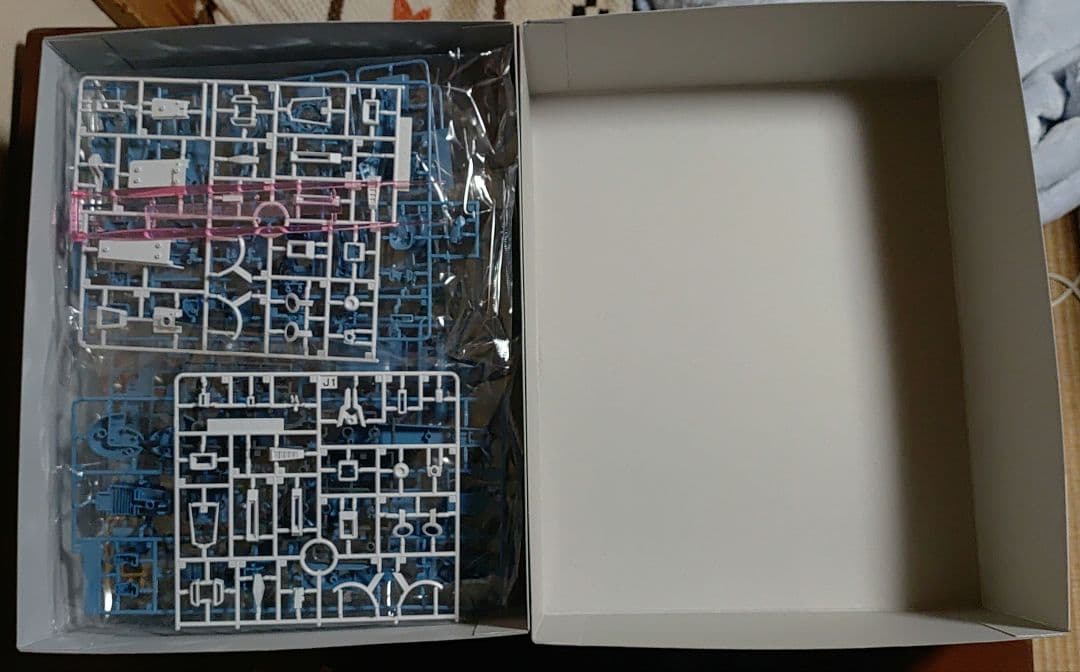 なをMG 1/100 ガンダムMk-Ⅴ 新品未開封品