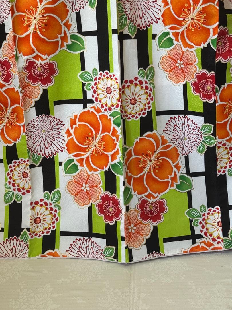 [極美品] 洗える　本振袖　白　緑　格子　成人式　結婚式　振袖　礼装　高身長