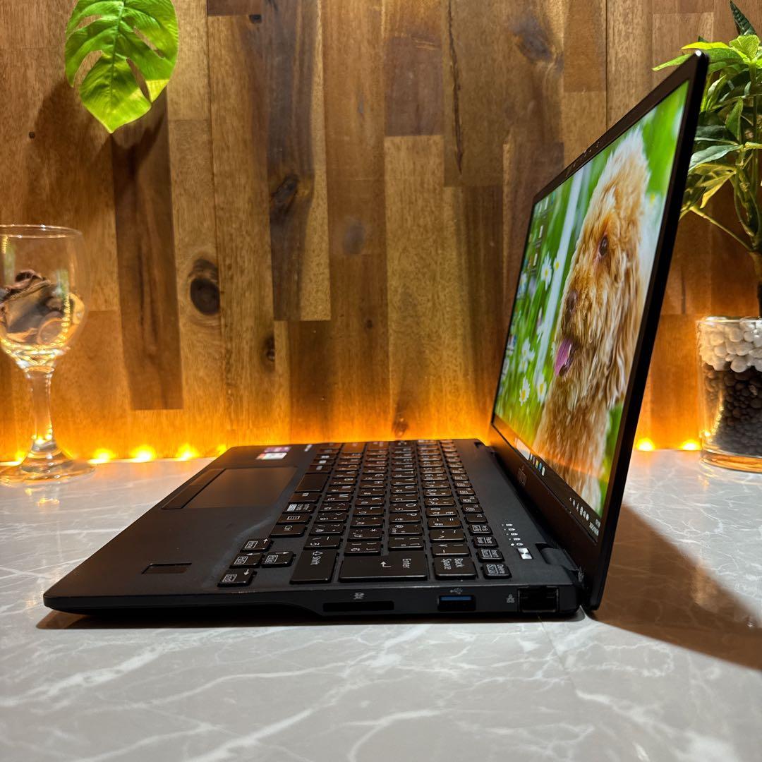 準美品‼️LIFEBOOK U9312☘️フルHD☘2022年モデル☘️ノートパソコン