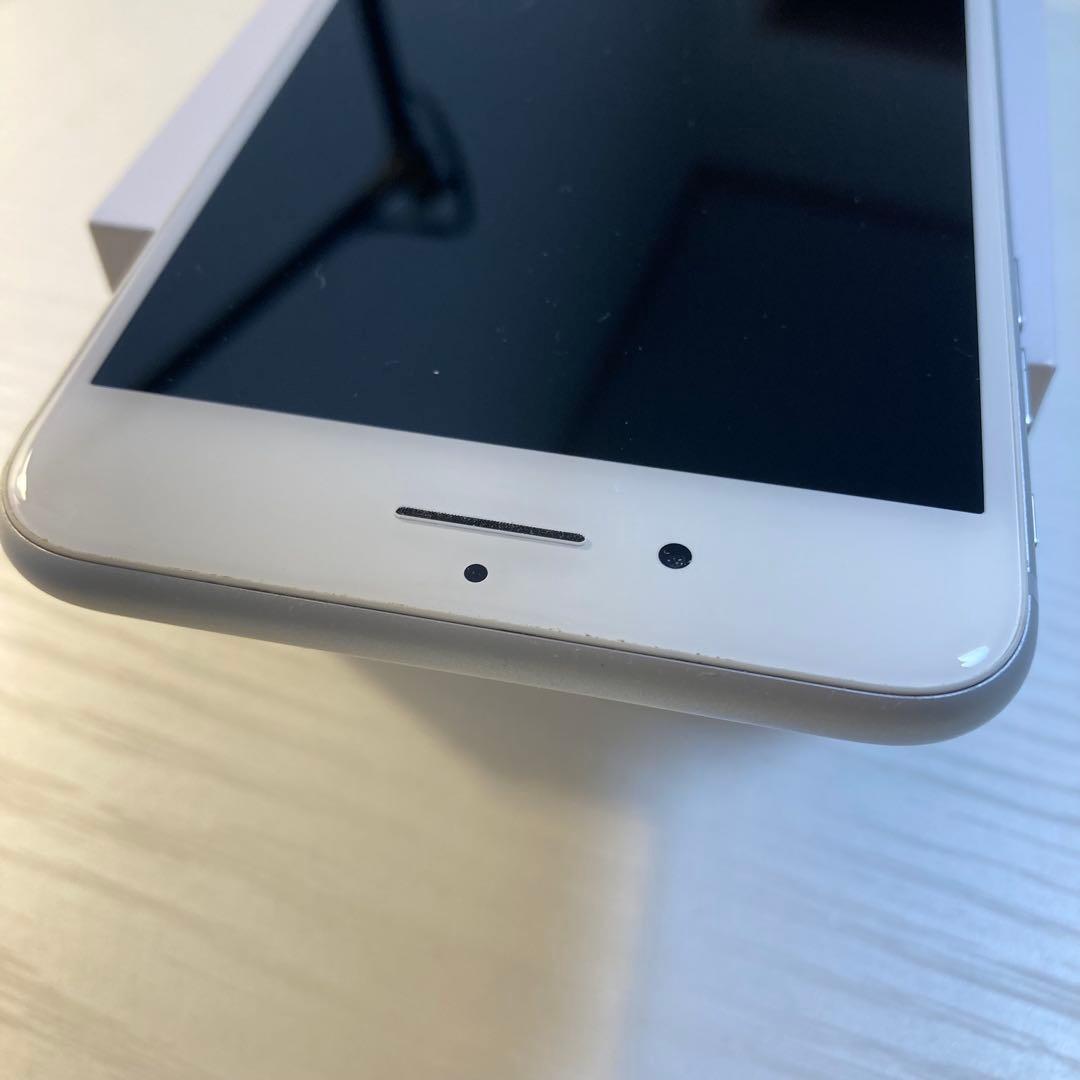 iPhone8Plus 64GB シルバー SIMロック解除済