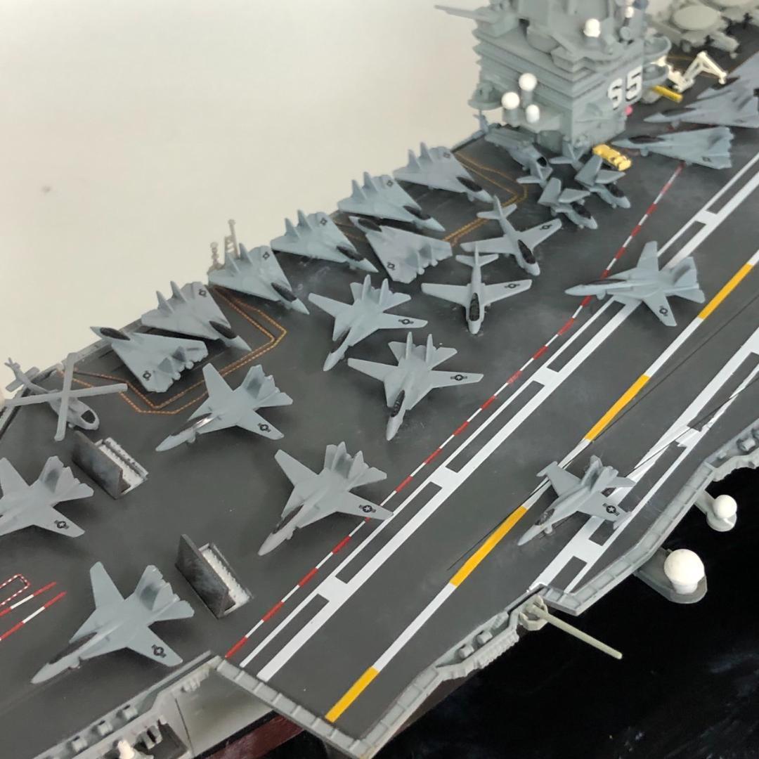 1/700の アメリカ海軍 原子力空母 アメリカ海軍の航空母艦 ニミッツ