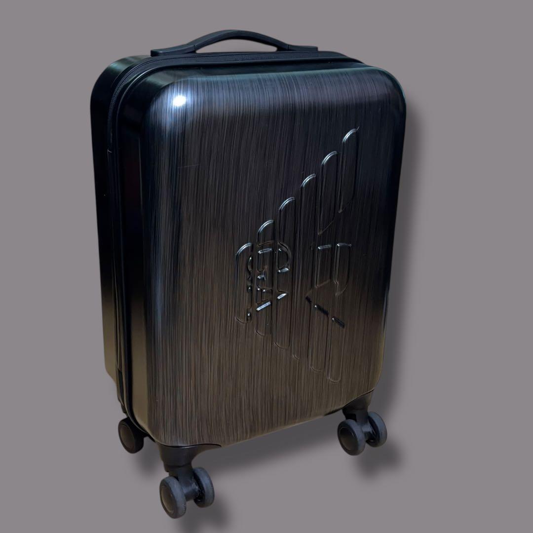 エンポリオアルマーニ ビッグロゴ キャリーケース ヘアライン柄 シルバーグレー