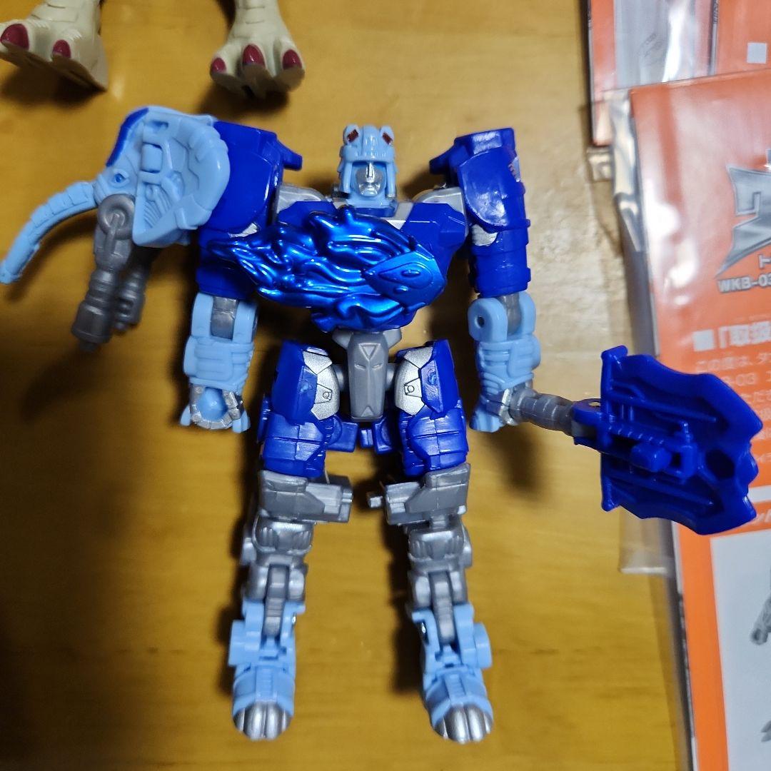 トランスフォーマー　ワイルドキング　エナジービースト8体セット