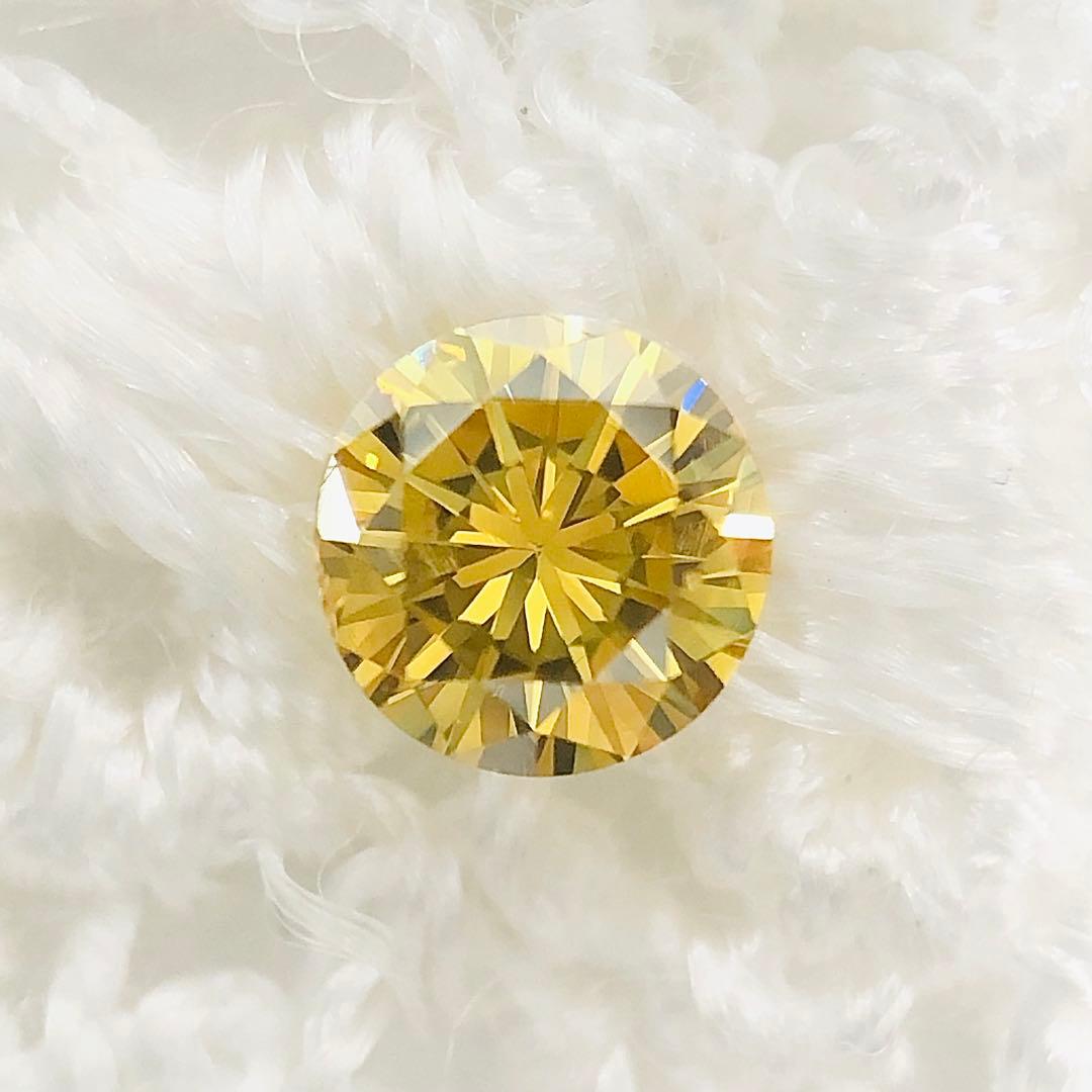 0.140ct F.D. Orangy Yellow VS-2 イエローダイヤ