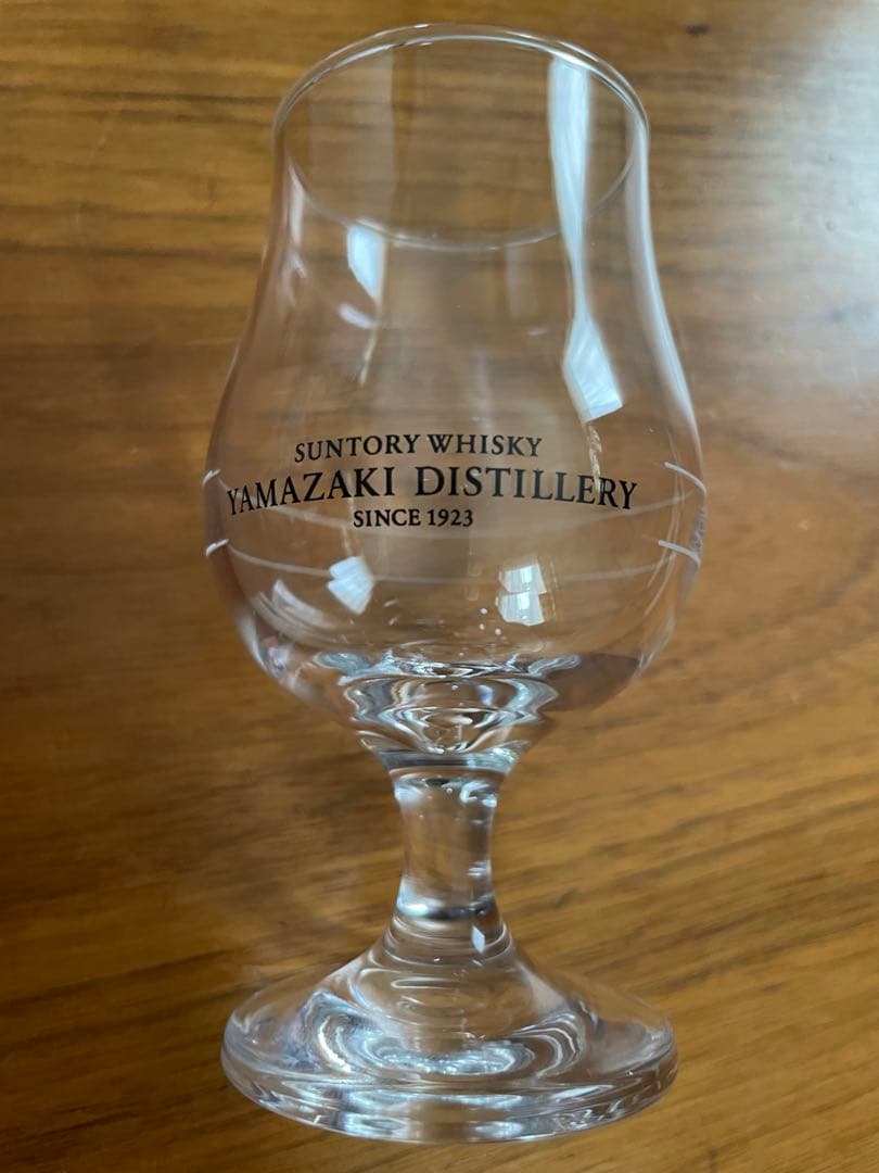 山崎蒸溜所限定ウイスキー　山崎シングルモルトウイスキー　テイスティンググラス