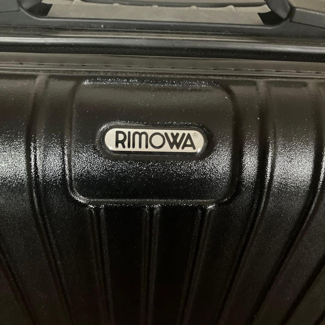 RIMOWA ブラック キャリーケース　サルサ　1〜3泊用　2輪　廃盤品、希少