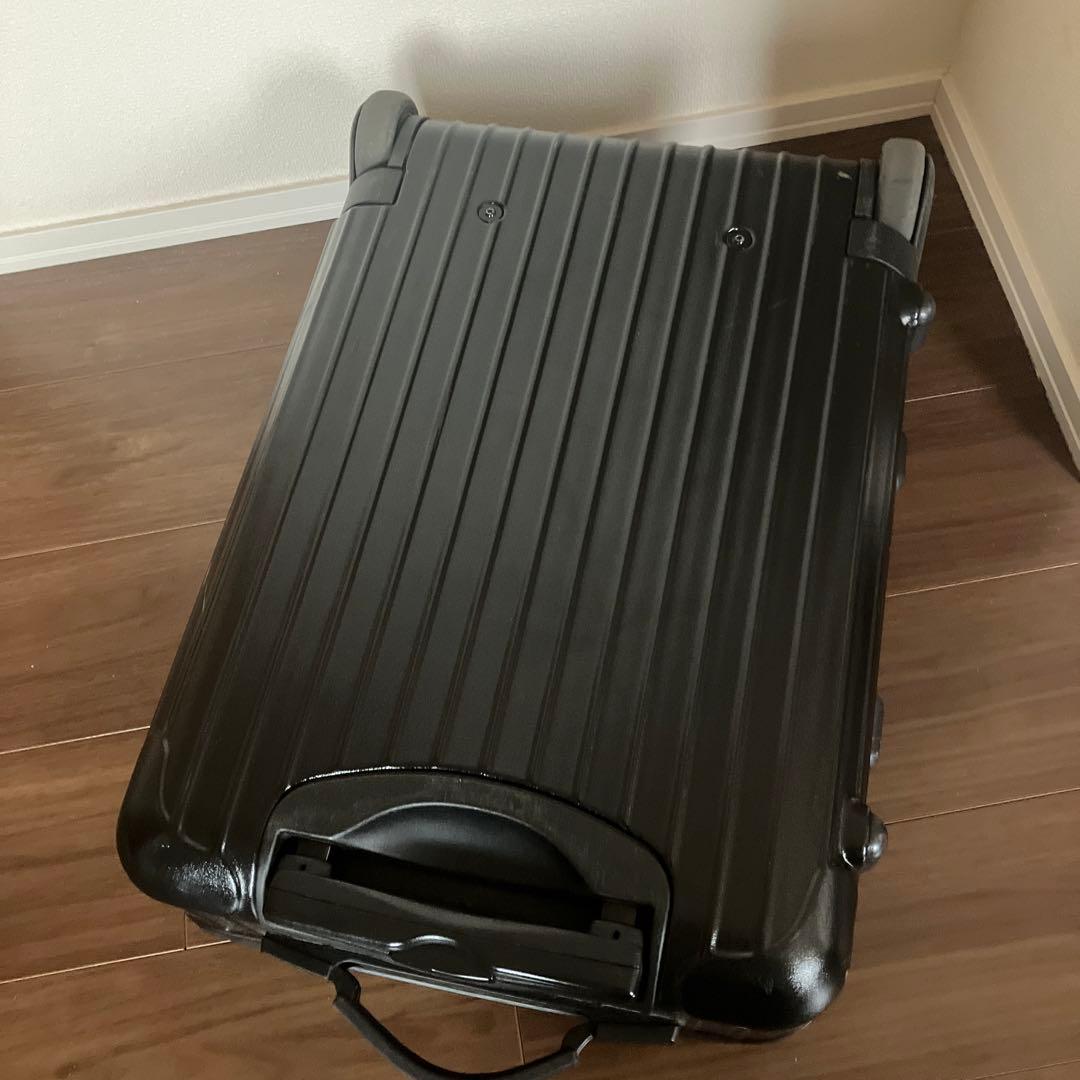 RIMOWA ブラック キャリーケース　サルサ　1〜3泊用　2輪　廃盤品、希少
