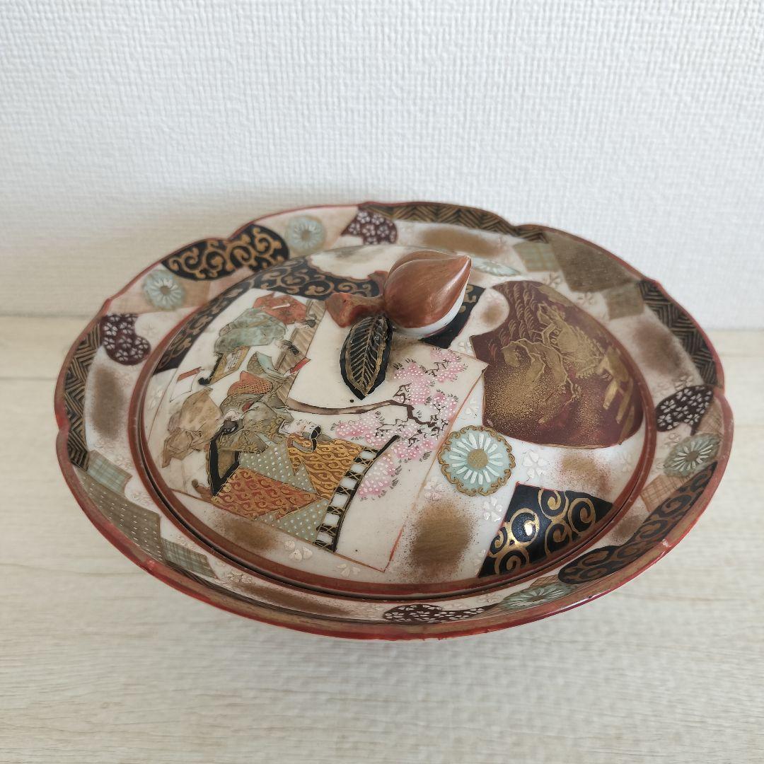 お値下げしました、九谷焼　人物　蓋物