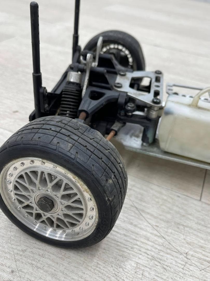 京商 1/8 アウディ クワトロ GS21 ラジコン エンジンカー シャーシ