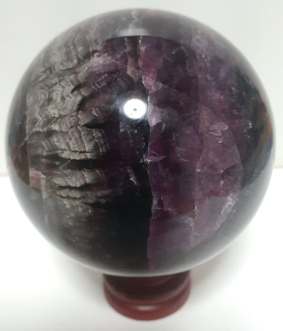 お値下げ！　紫色天然石　丸玉　直径8.7cm　重量1150g