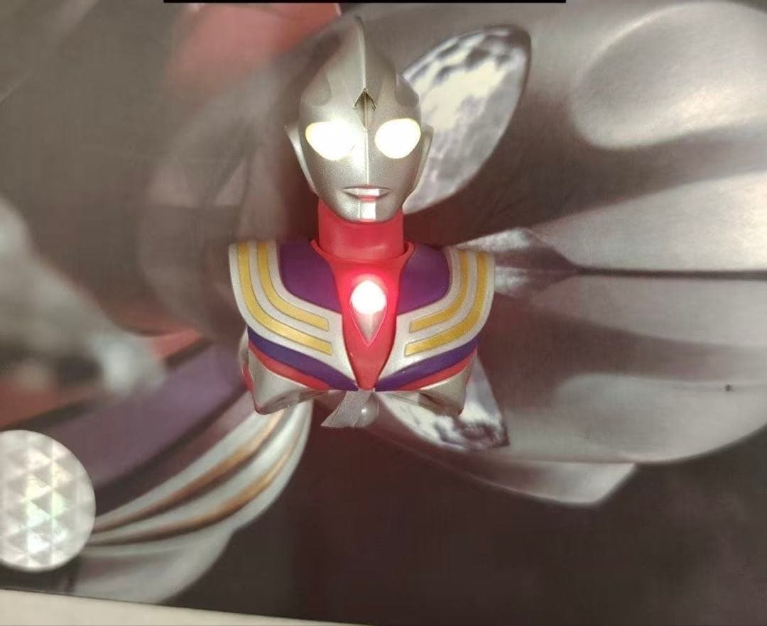 ウルトラマンティガ　　フィギュアーツ　真骨彫製法