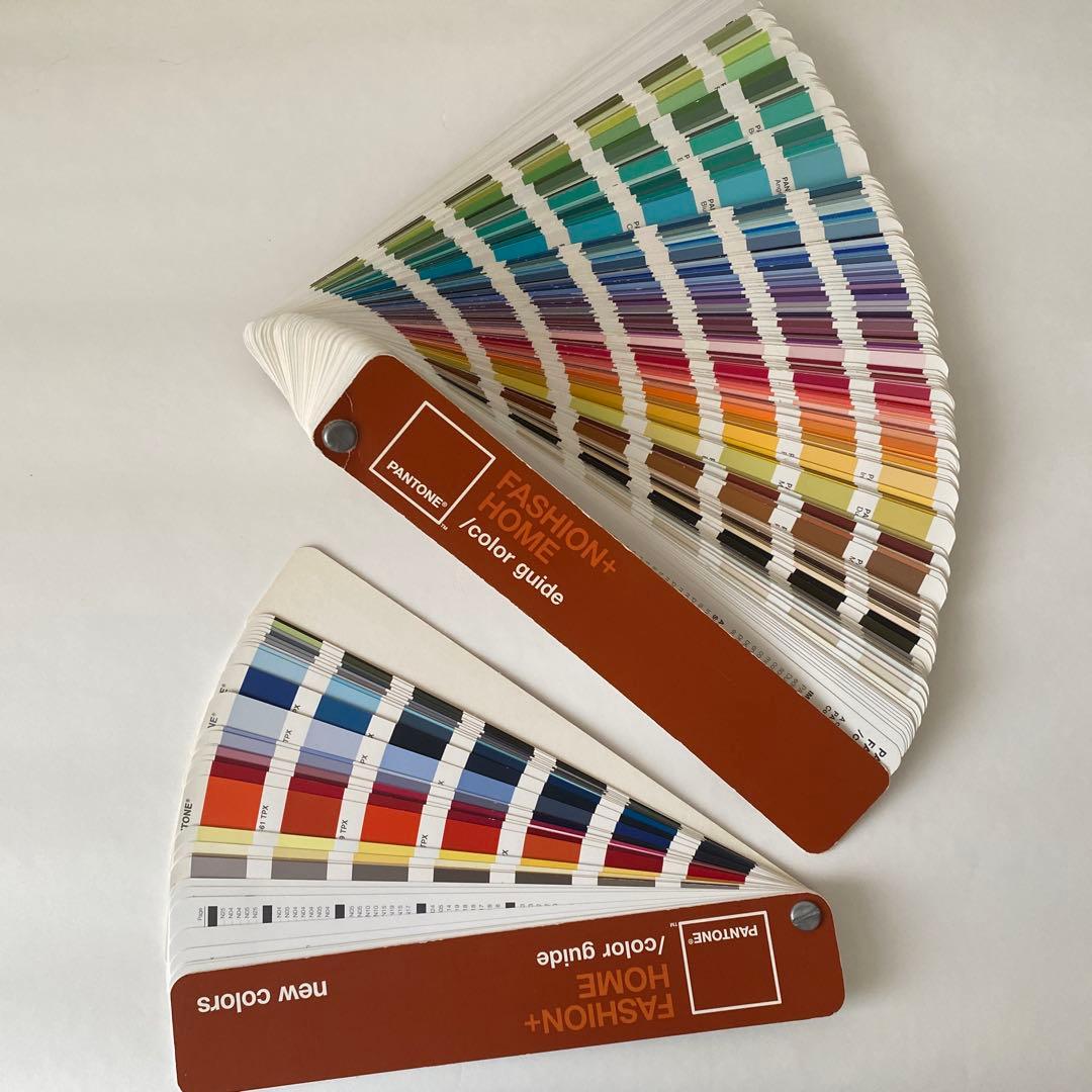 PANTONE FASHION＋ / color guide