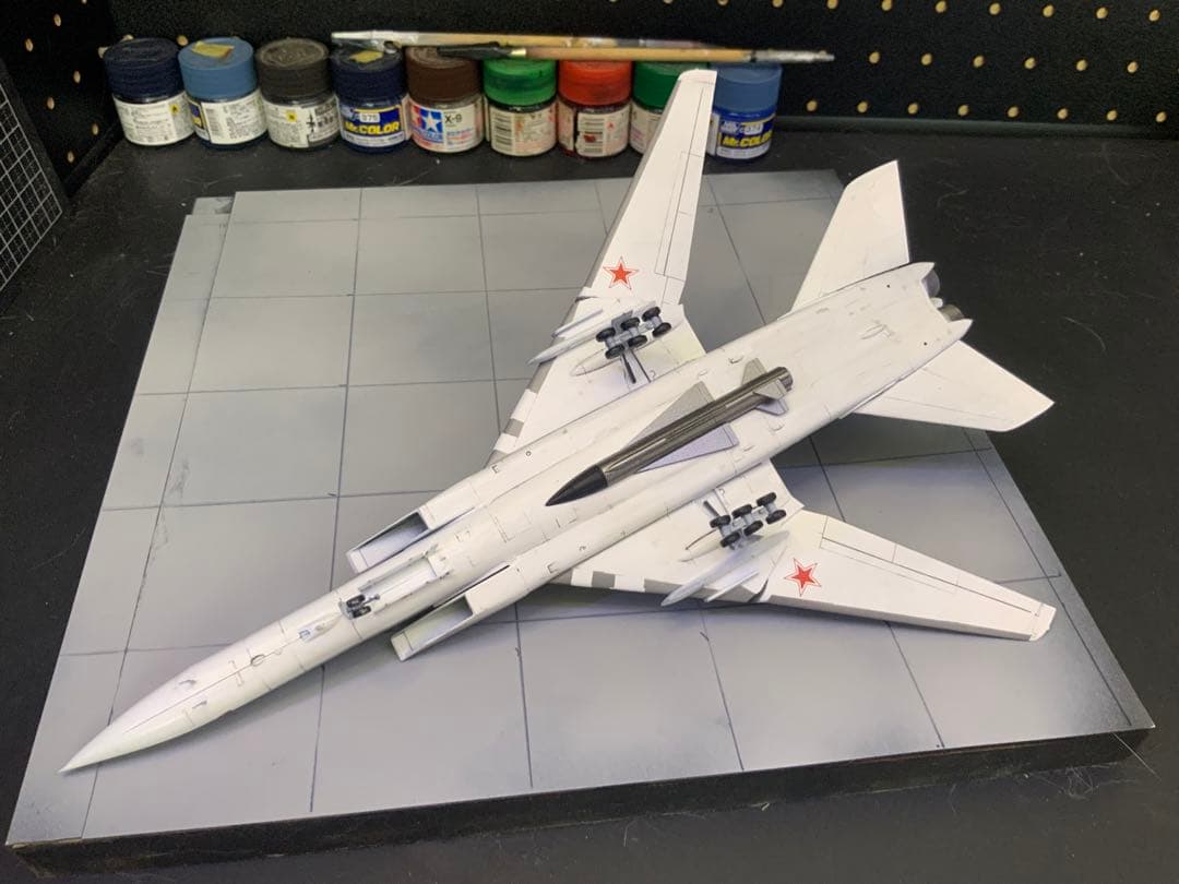 1/144スケールTu22M3中距離爆撃機2機セット