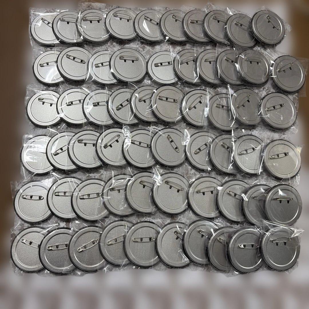 あんさんぶるスターズ　鬼龍紅郎　缶バッジ