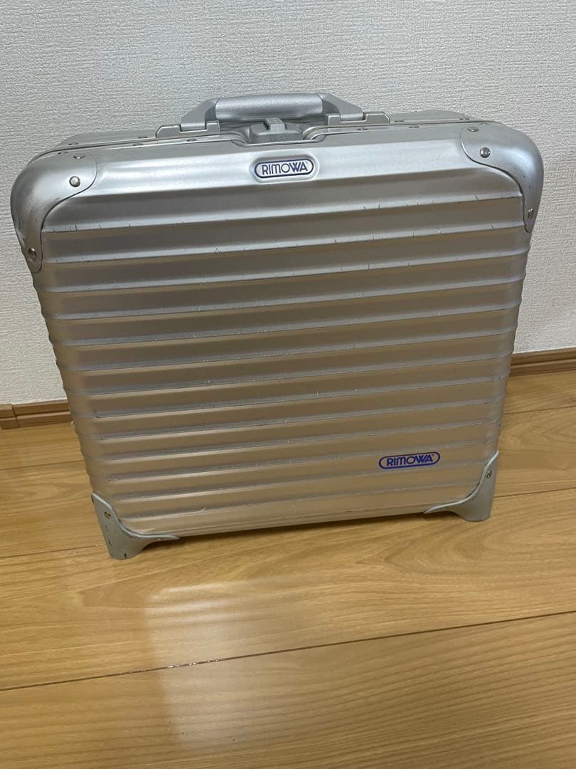 廃盤　RIMOWA リモワ トパーズ ビジネストローリー 機内持ち込み可